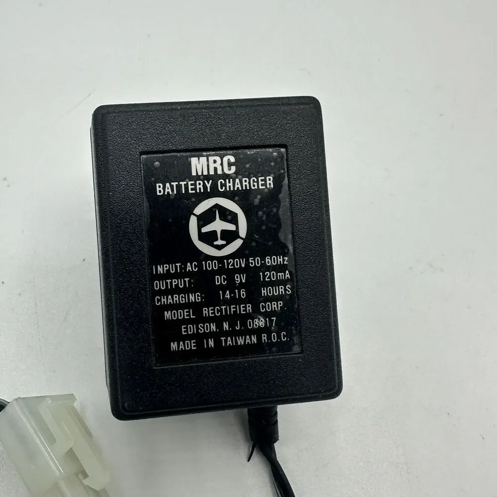 MRC - Model Rectifier Corp Battery Charger - DC 9V 120mA